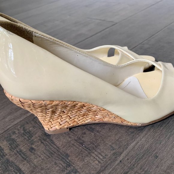 Franco Sarto Wedged Heels - Picture 2 of 3